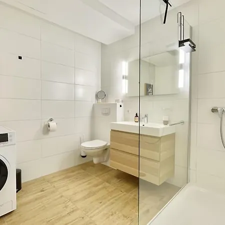 Διαμέρισμα Stadt-oase - Kostenlos Parken, Ruhig, Kliniken, Gop, Bali-therme, Boxspringbett