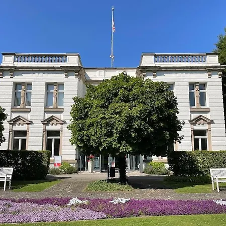 公寓 Stadt-oase - Kostenlos Parken, Ruhig, Kliniken, Gop, Bali-therme, Boxspringbett 巴特恩豪森