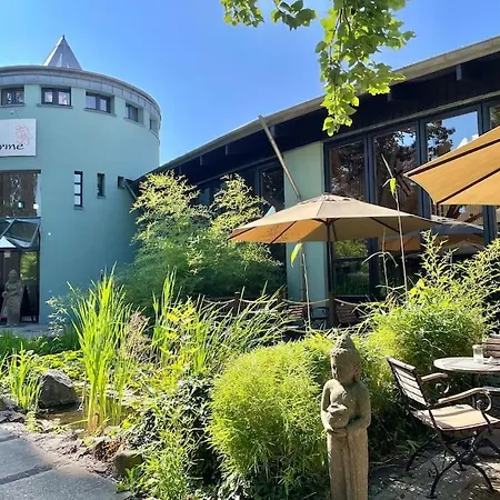 Stadt-oase - Kostenlos Parken, Ruhig, Kliniken, Gop, Bali-therme, Boxspringbett *