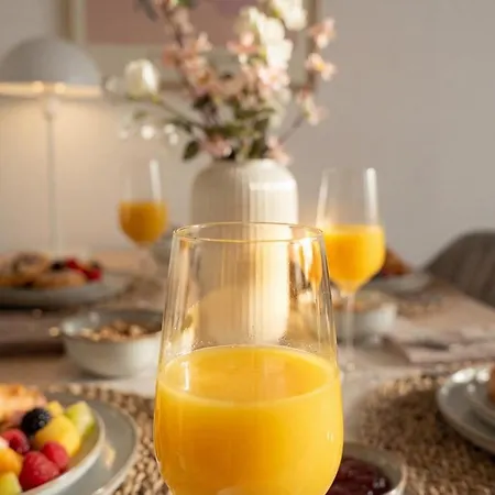 公寓 Stadt-oase - Kostenlos Parken, Ruhig, Kliniken, Gop, Bali-therme, Boxspringbett *